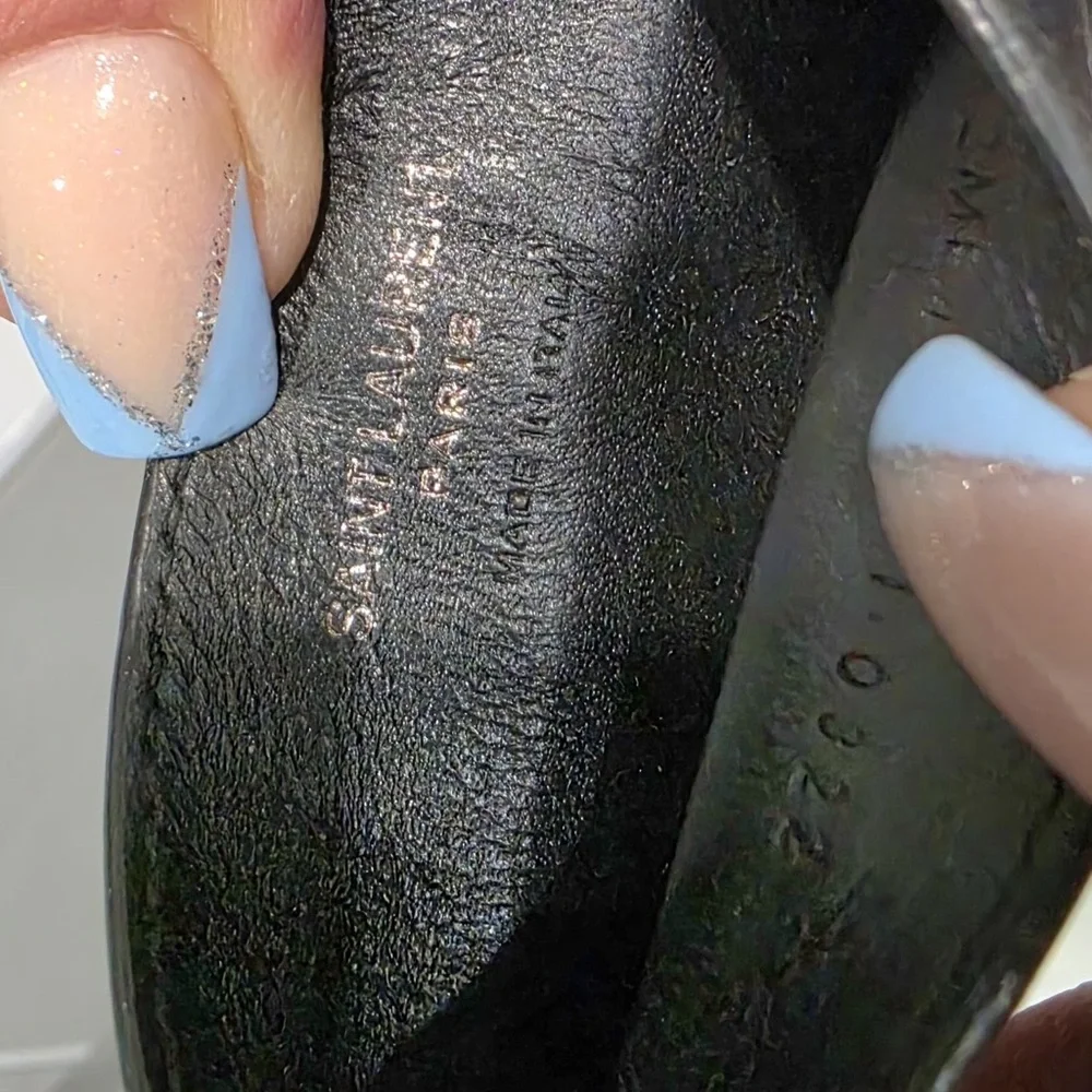 Saint Laurent Black Leather Accessory - Picture 6 of 7